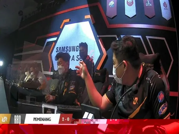 MPL ID Season 7 : RRQ Hoshi Menangi Laga Big Match Lawan Bigetron Alpha