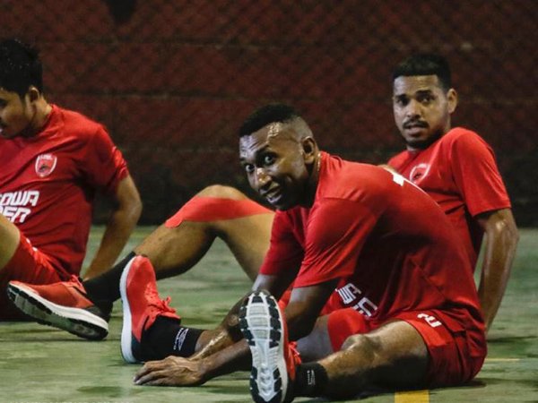 Pelatih PSM Makassar Berharap Patrich Wanggai Dapat Tampil di Babak 8 Besar