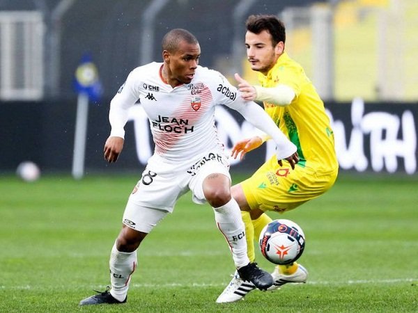 Milan Tambah Bintang Lorient Armand Lauriente Dalam Daftar Target