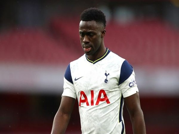 Tottenham Kutuk Keras Pelecehan Ras Yang Menimpa Davinson Sanchez