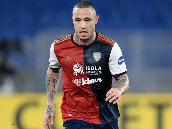 Gelandang Cagliari, Radja Nainggolan.