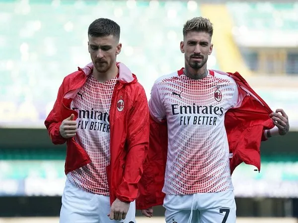 Duo winger Milan Alexis Saelemaekers dan Samu Castillejo