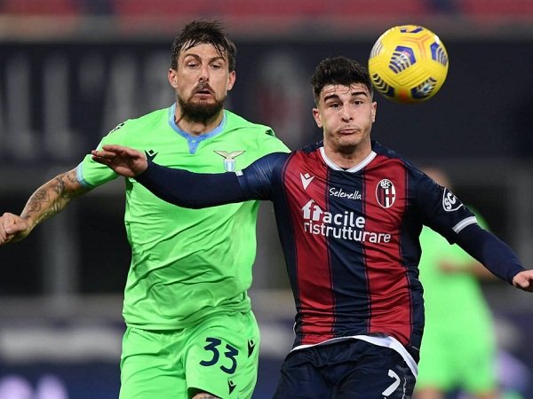 Bologna Pasang Banderol untuk Target AC Milan Riccardo Orsolini