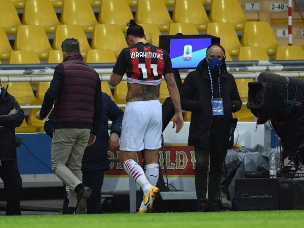 Wasit Diyakini Salah Dengar Ucapan Ibrahimovic Dalam Laga Milan Lawan Parma