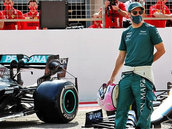 Sebastian Vettel Akui Pebalap Era Modern Lebih Dewasa dalam Bersaing