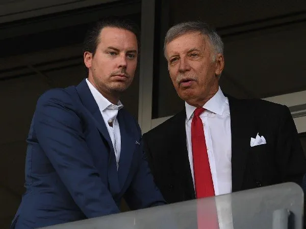 KSE tidak berminat menjual Arsenal