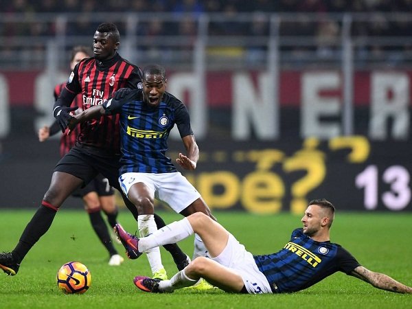 Pernah Ditolak, AC Milan Ingin Kembali Rekrut Geoffrey Kondogbia