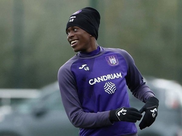 AC Milan Lirik Albert Sambi Lokonga dari Anderlecht untuk Gantikan Meite