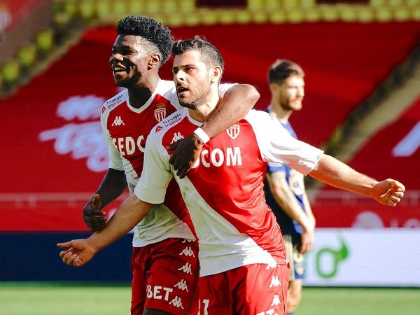 AC Milan Masih Minat Bajak Gelandang Monaco Aurelien Tchouameni