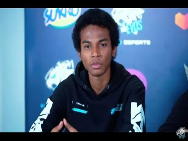 Jadi Kampiun MPL ID Bersama Banyak Tim, LJ Akui Tak Menyangka