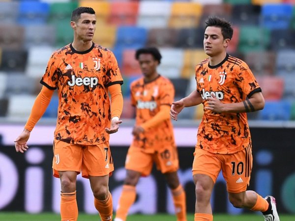 Juventus akan Tangguhkan Gaji Pemain Demi Atasi Masalah Finansial