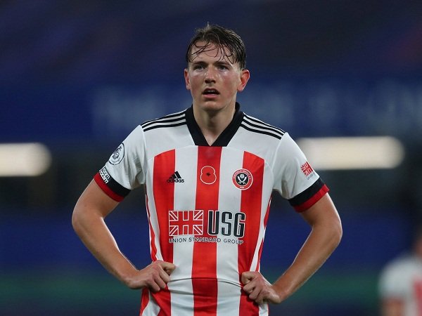 AC Milan Inisiasi Kontak dengan Gelandang Sheffield Sander Berge