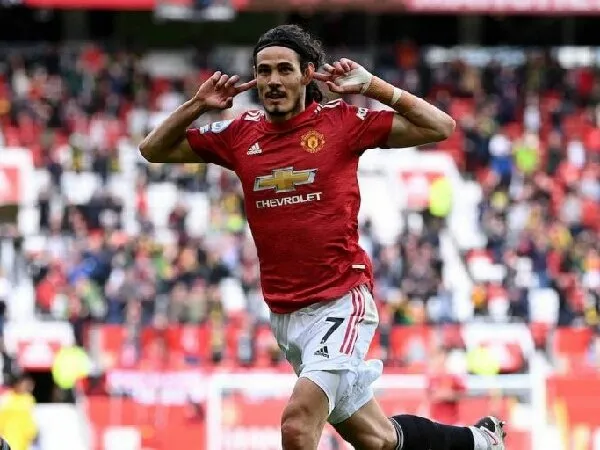 Solskjaer: Kontrak Edinson Cavani Tak Pengaruhi Rencana Transfer MU