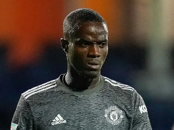 Eric Bailly mengancam akan hengkang dari Manchester United jika tak mendapat banyak peluang bermain