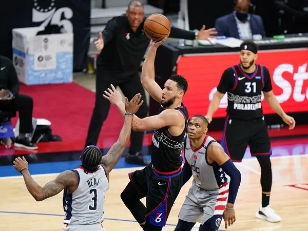 Ben Simmons tak sungkan beberkan rahasia kesuksesan 76ers musim ini.
