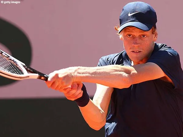 Jannik Sinner lolos ke babak kedua French Open 2021