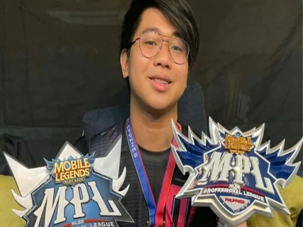Edward Blacklist International Rengkuh Gelar MVP MPL PH Season 7