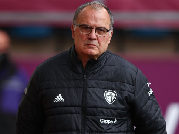 Marcelo Bielsa Diklaim Jadi Sosok Paling Tepat Tangani Man United