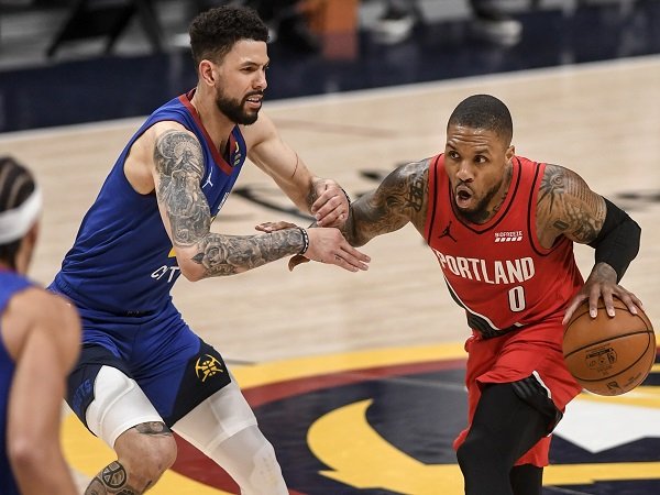 Austin Rivers Akui Kewalahan Jaga Damian Lillard