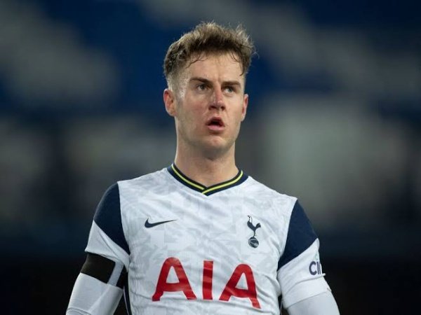 Joe Rodon Ungkap Mourinho Buatnya Lebih Tangguh di Tottenham