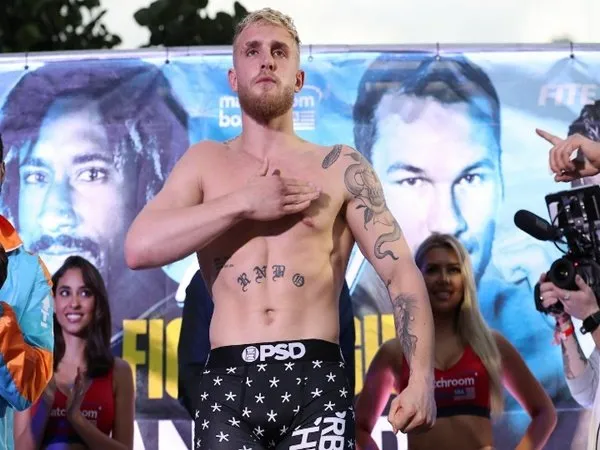 Michael Bisping pernah ditawari $500.000 untuk lawan Jake Paul