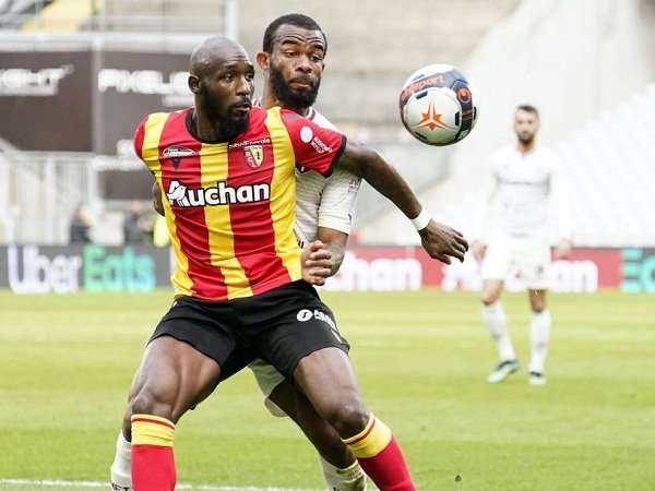 AC Milan Kejar Gelandang RC Lens Seko Fofana? Begini Faktanya