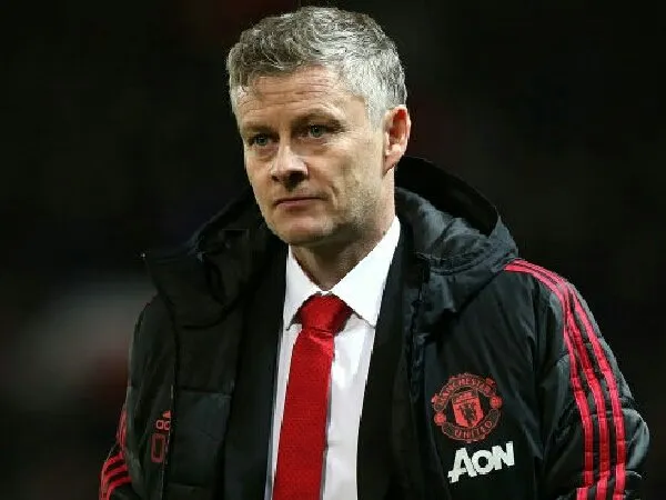 MU dikabarkan sudah lakukan kontak untuk rekrut Edmond Tapsoba dari Bayer Leverkusen