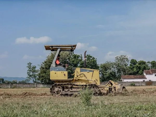 Proses pembangunan PSS Sleman training centre