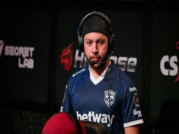 Sudah Tidak Sejalan, Evil Geniuses Resmi Berpisah dengan Pelatih zews