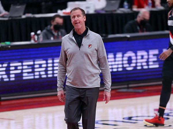 Portland Trail Blazers Berpisah Dengan Pelatih Terry Stotts