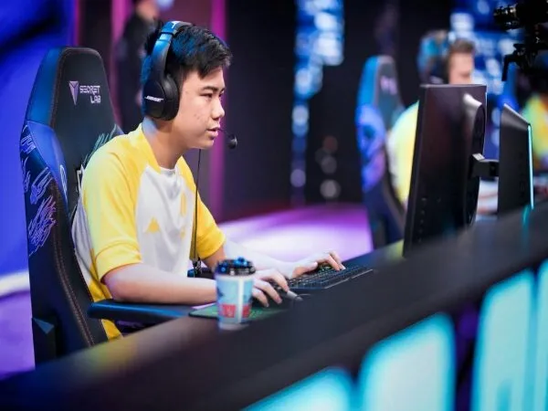 shad0w Kalah di Pertandingan Debut LPL Bersama LGD Gaming