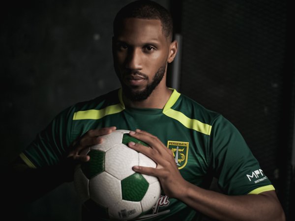 Eks Bek Leicester City Ungkap Alasannya Terima Pinangan Persebaya Surabaya