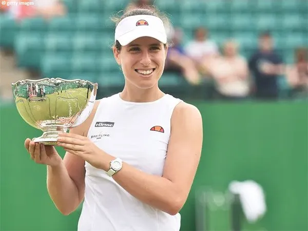 Johanna Konta naik podium juara di Nottingham musim 2021