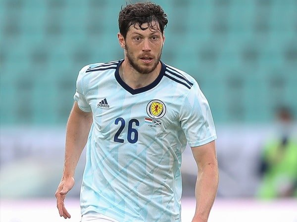McKenna Siap Bekerja Keras Bagi Skotlandia di Euro 2020