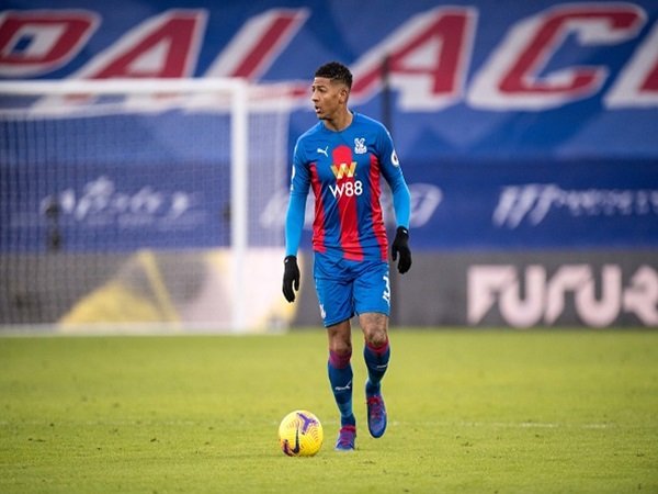 Cari Bek Kiri, Lazio Incar Servis Defender Gratisan Crystal Palace