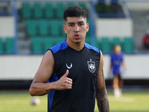 Jonathan Cantillana Bertolak Dari Chile Untuk Gabung PSIS Semarang