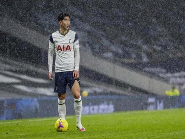 Tottenham diperingatkan kemungkinan hengkangnya Son