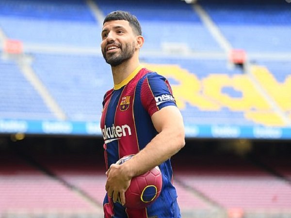 Eto'o Tak Sabar Lihat Aguero Bermain dengan Messi