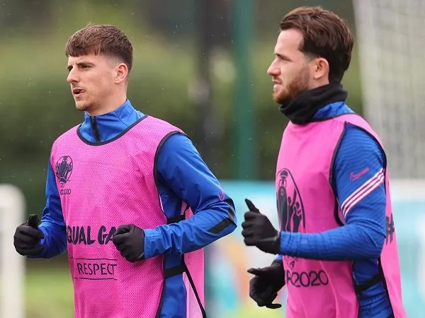 Mason Mount dan Ben Chilwell bisa absen dalam laga kontra Republik Ceko.