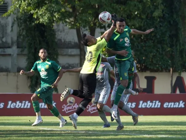 Wilkson cetak satu gol di laga uji coba Persebaya Surabaya kontra Hizbul Wathan FC