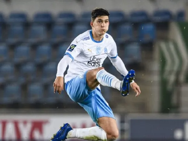 Borussia Dortmund Konfirmasi Transfer Leonardo Balerdi Ke Marseille