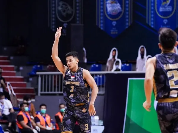 Nuke Tri Saputra tak lanjutkan kontrak kerjasama dengan Bima Perkasa Jogjakarta.