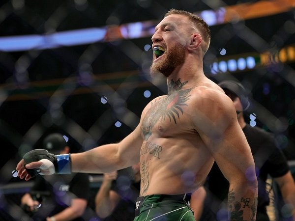 Conor McGregor Yakin Bisa Kalahkan Dustin Poirier Andai Kakinya Tak Cedera