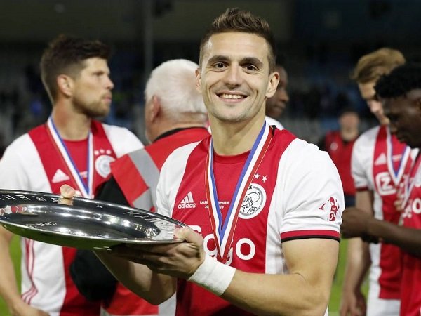 Siap Hijrah Ke AC Milan, Tadic Perlu Paksa Ajax Loloskan Transfernya