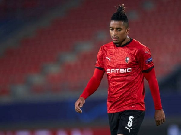 Real Sociedad Incar Dalbert Henrique, Inter Belum Kantongi Penawarannya