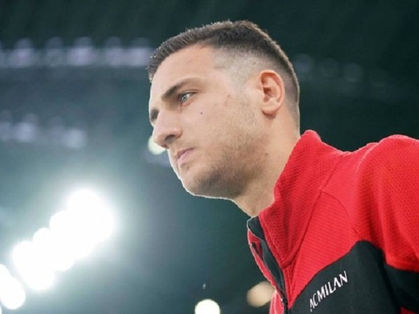 AC Milan Ngotot Boyong Kembali Dalot, Odriozola dan Aurier Jadi Alternatif