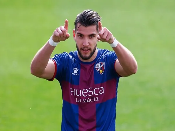 Atletico Madrid incar Rafa Mir