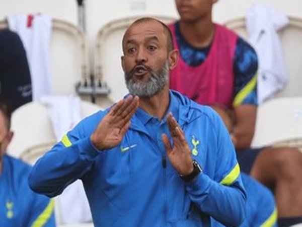 Nuno Espirito Soroti Dua Hal Di Kemenangan Tottenham vs MK Dons