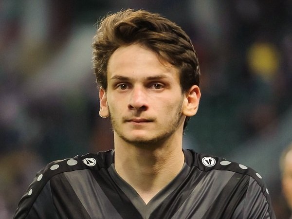 AC Milan Minat Datangkan Kvaratskhelia Dari Rubin? Begini Faktanya