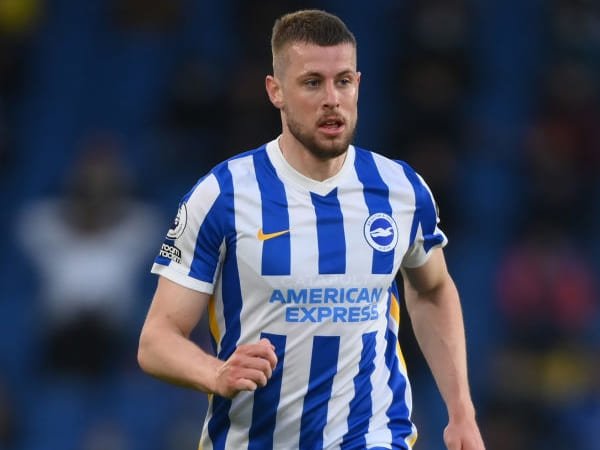 Brighton Resmi Perpanjang Kontrak Adam Webster Hingga 2026